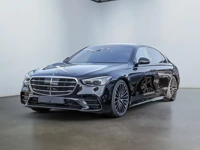 Mercedes-Benz S 500