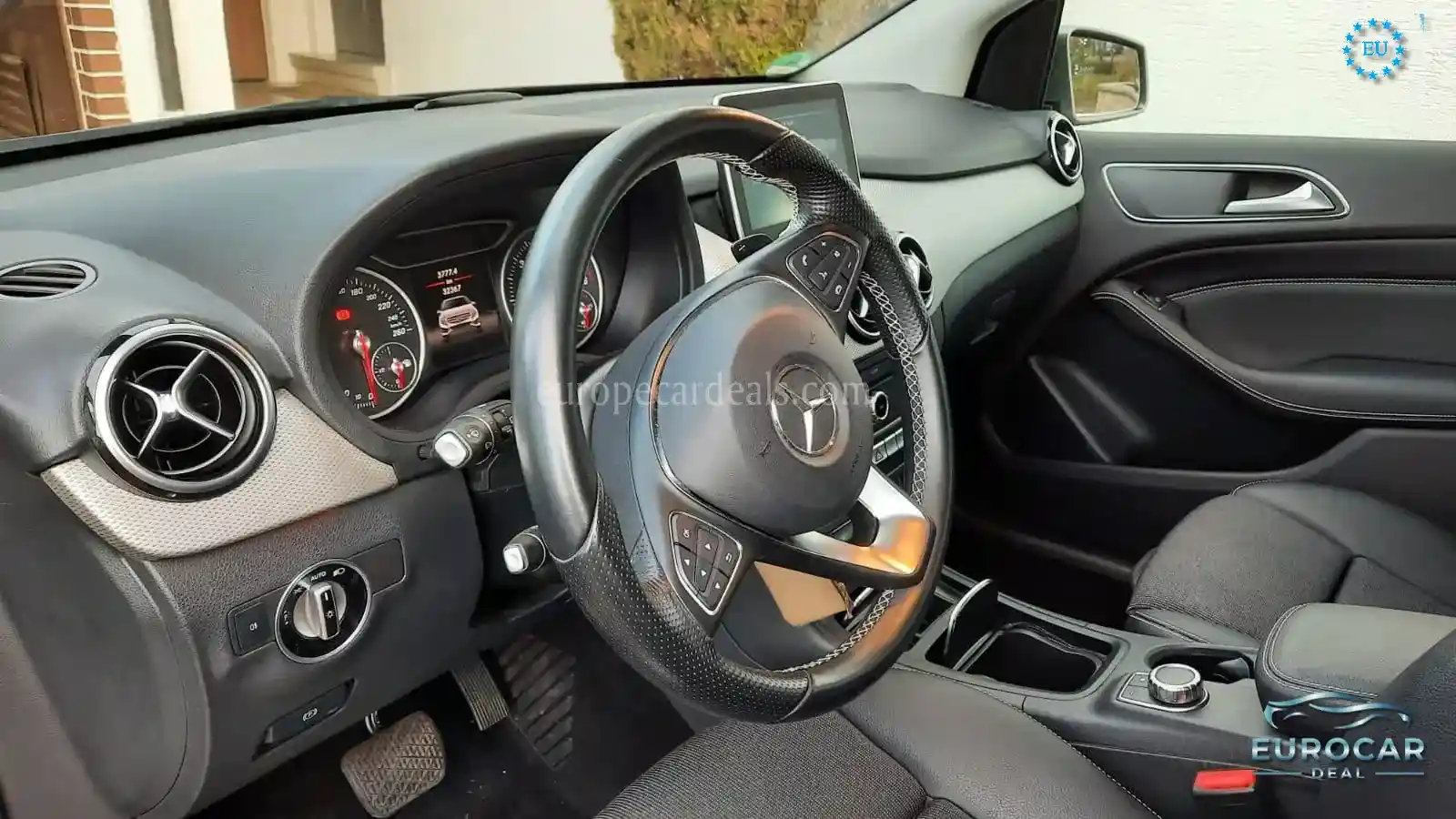 Mercedes-Benz B 200