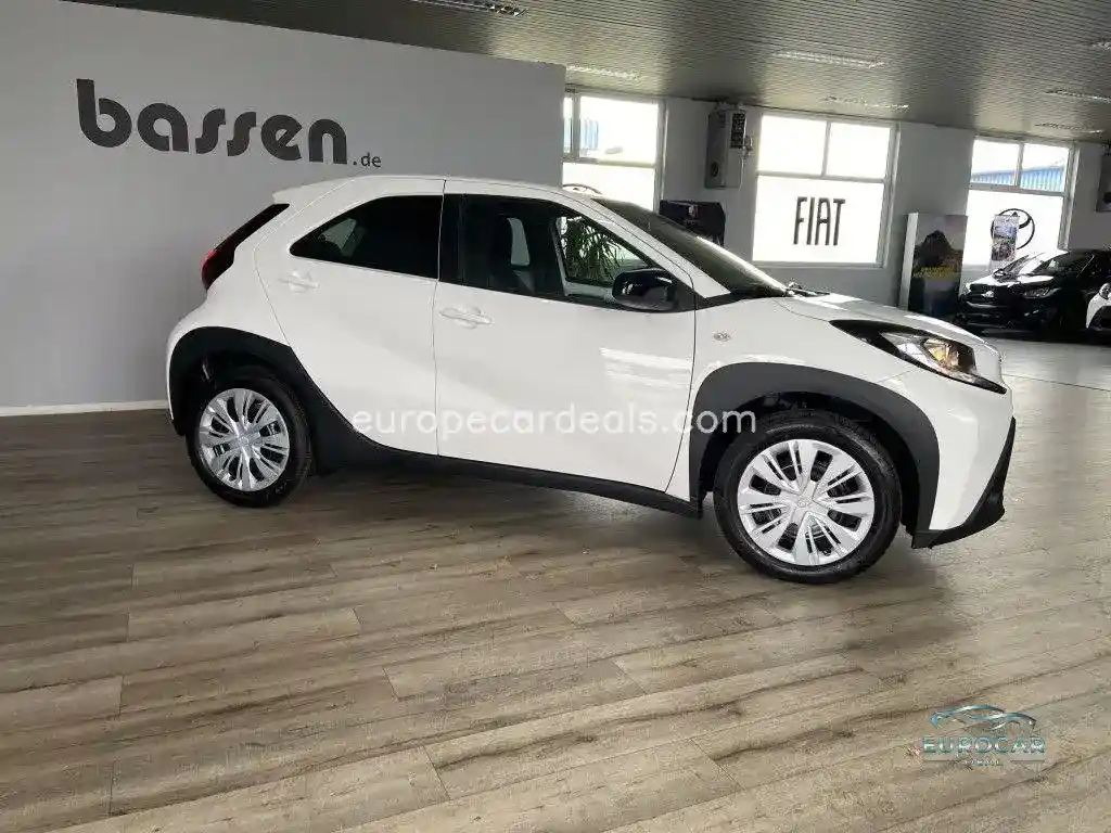 Toyota Aygo (X)