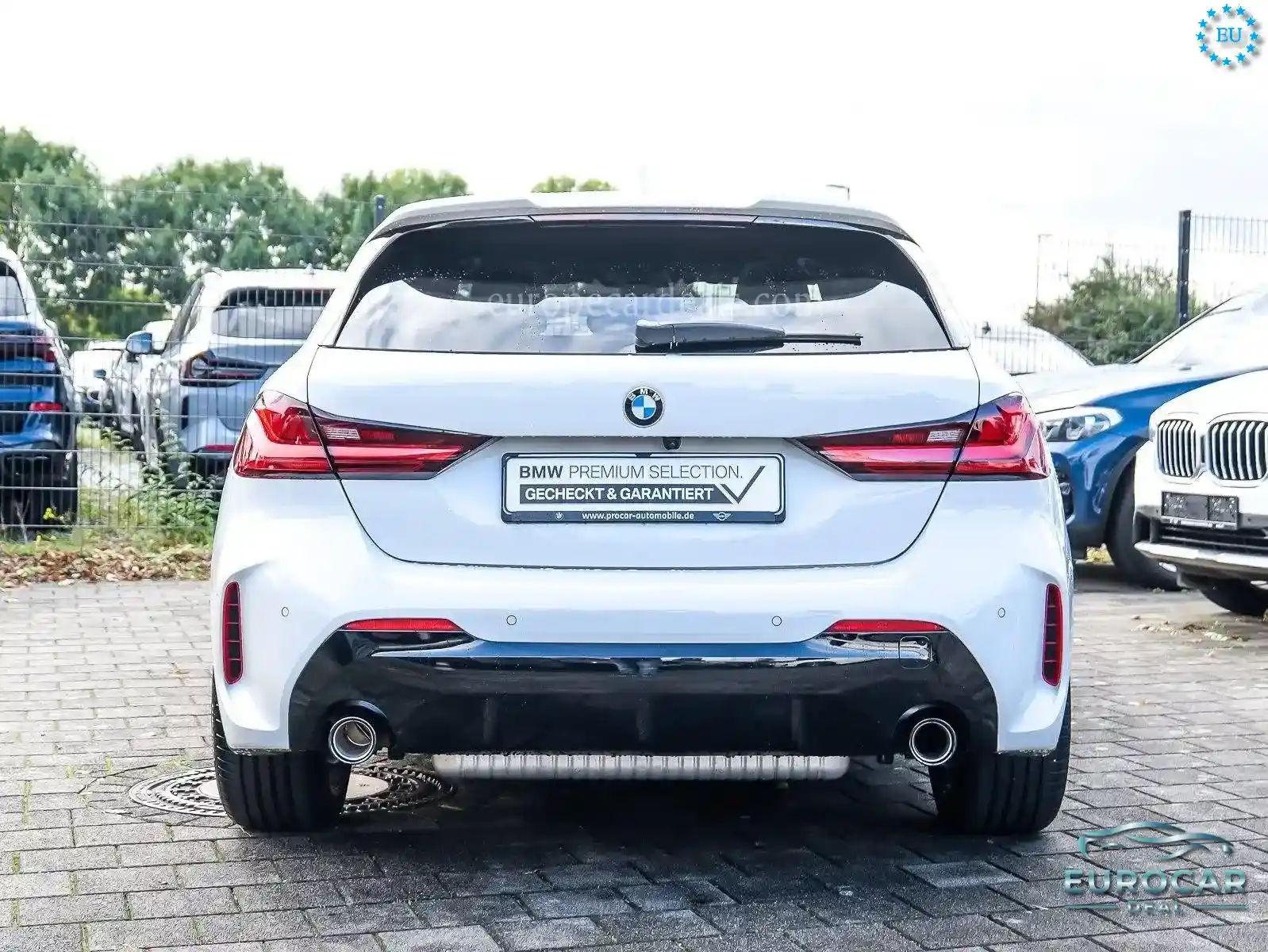 BMW 128