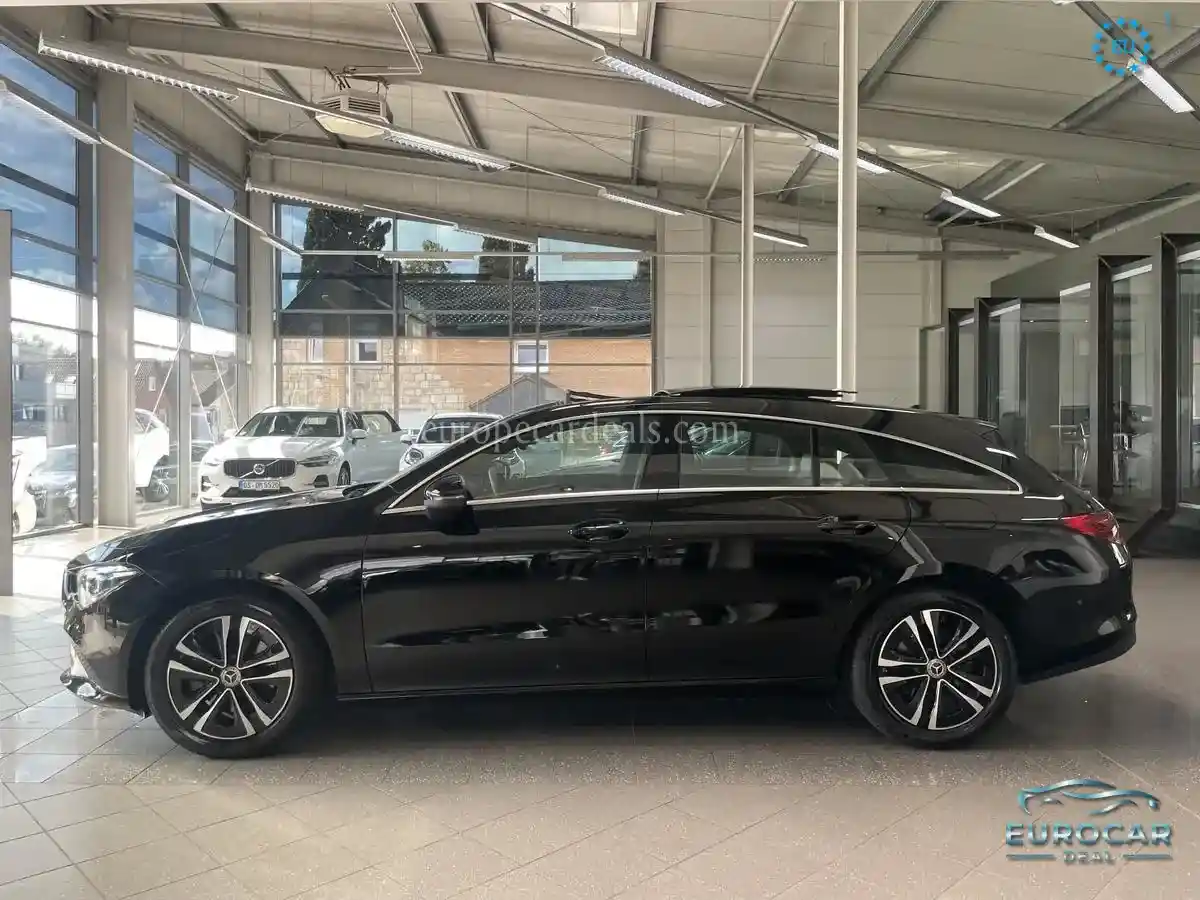 Mercedes-Benz CLA 200 Shooting Brake