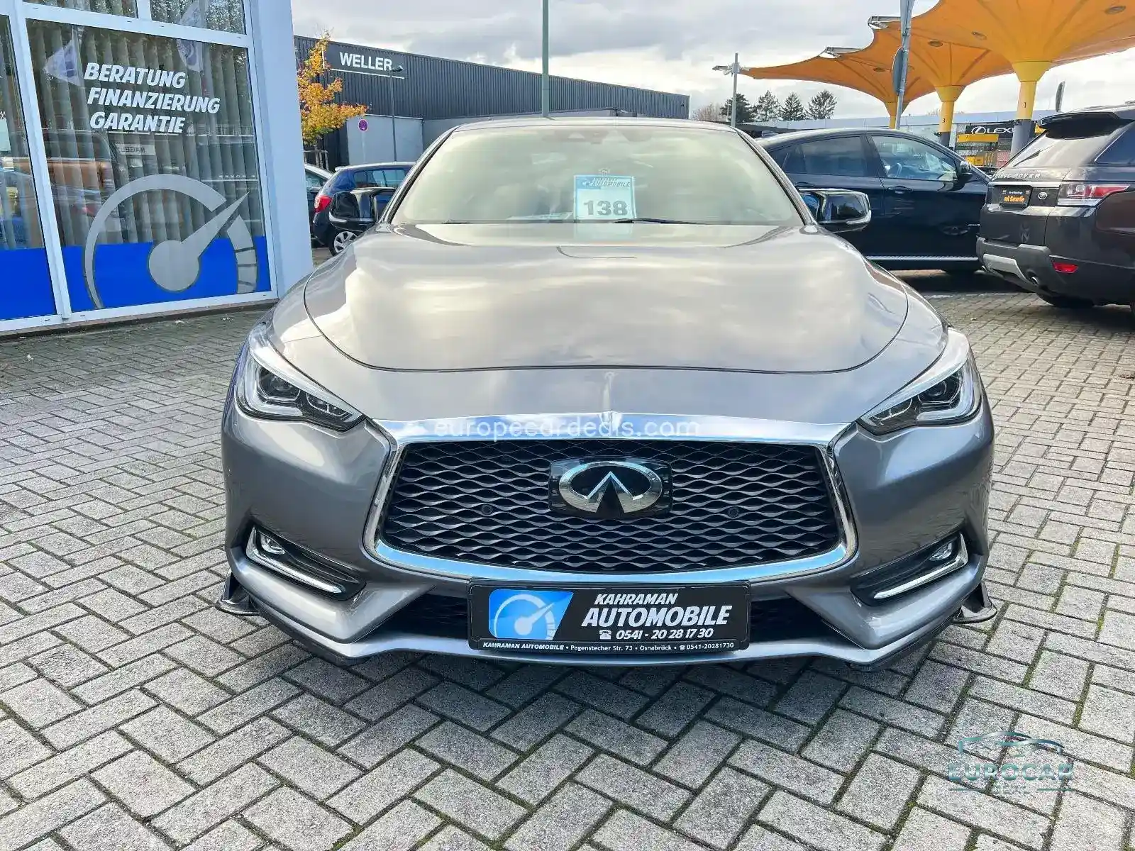 Infiniti Q60