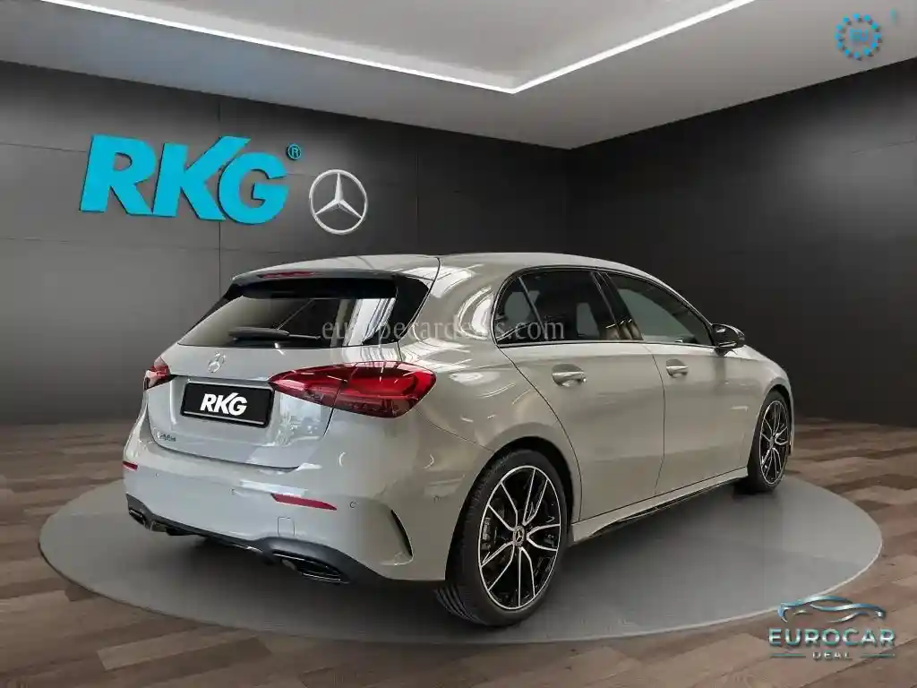 Mercedes-Benz A 200
