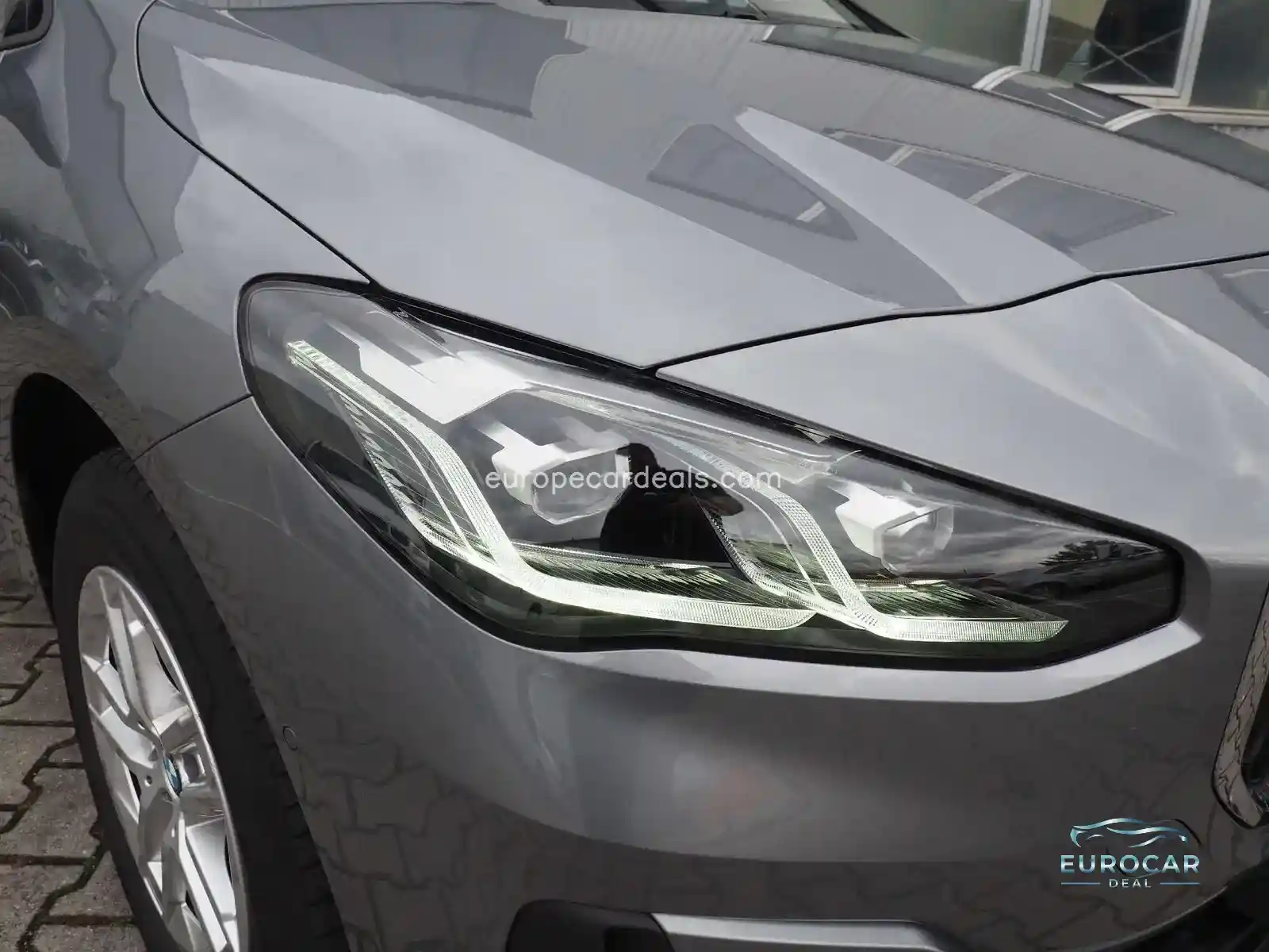 BMW 220