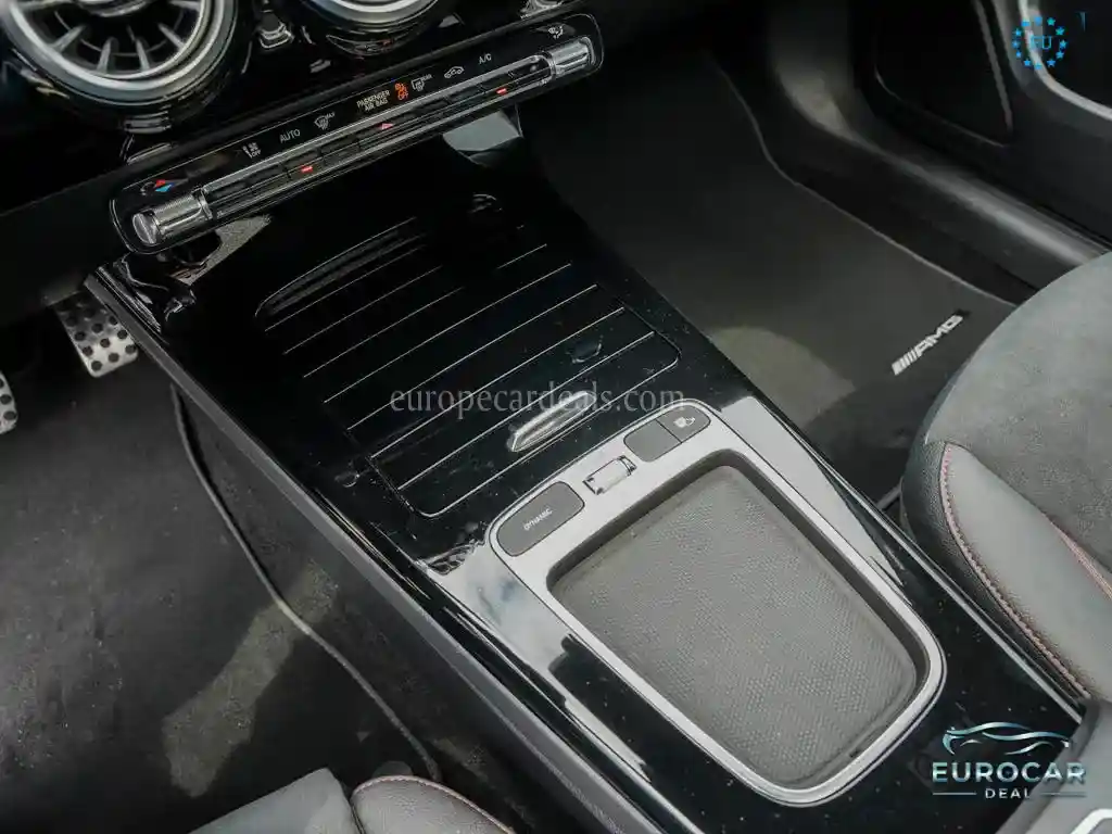 Mercedes-Benz CLA 180 Shooting Brake