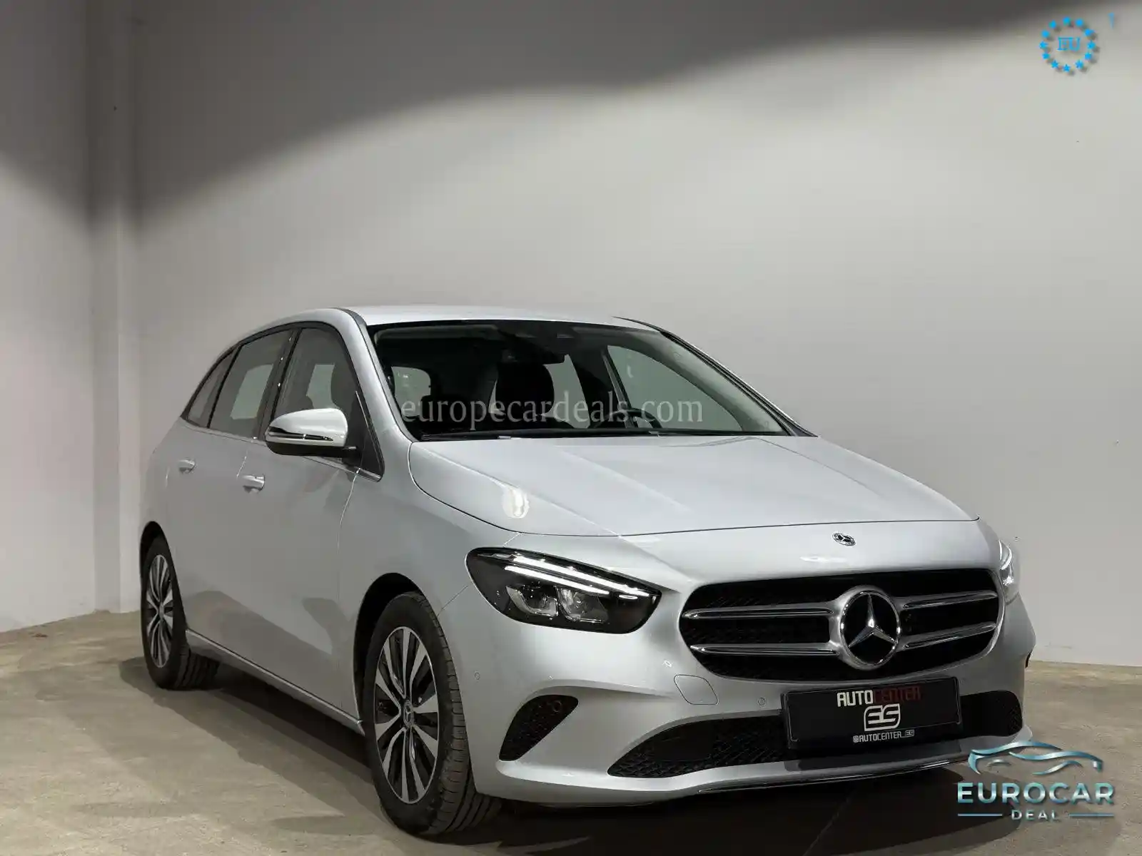 Mercedes-Benz B 220