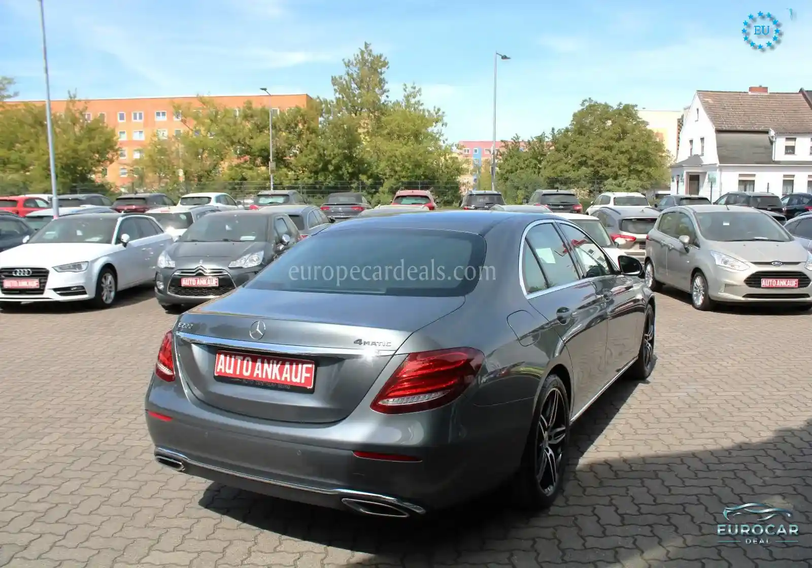 Mercedes-Benz E 200