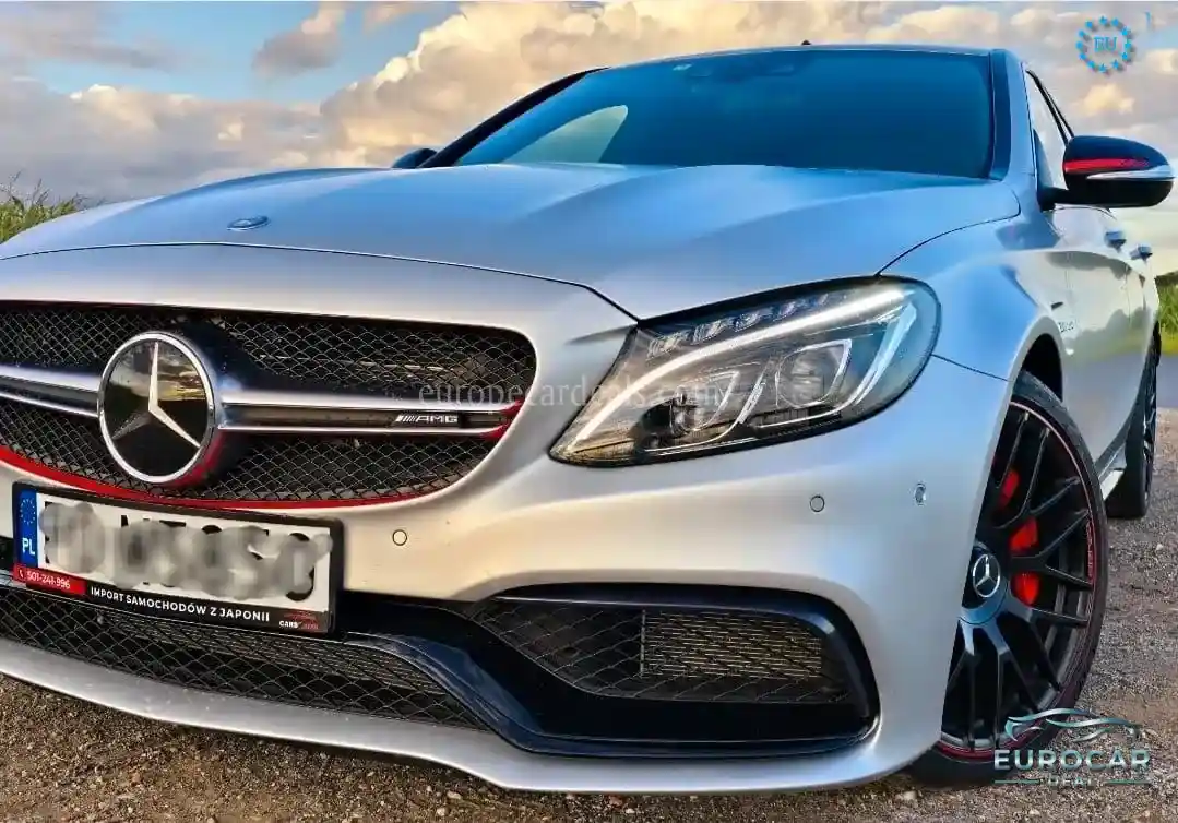 Mercedes-Benz C 63 AMG