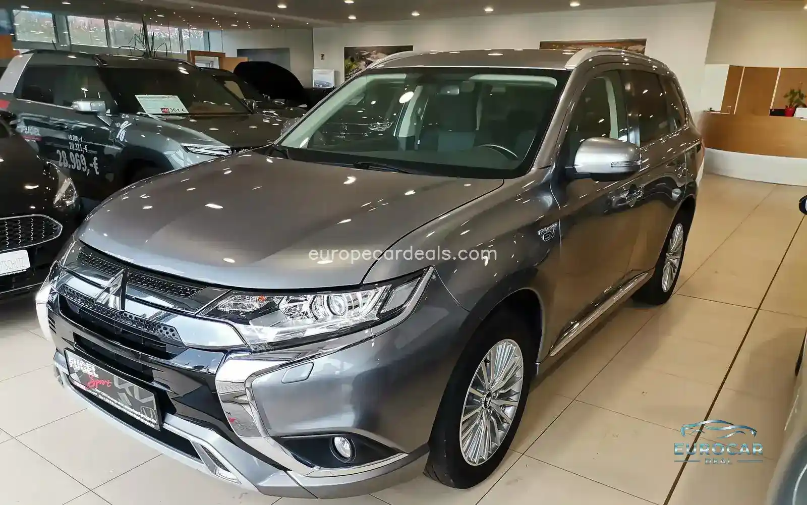 Mitsubishi Plug-in Hybrid Outlander