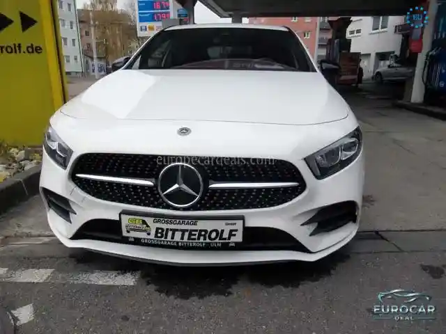 Mercedes-Benz A 200