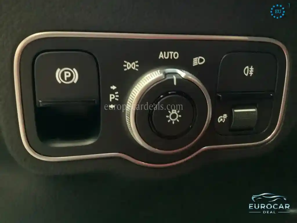 Mercedes-Benz B 220