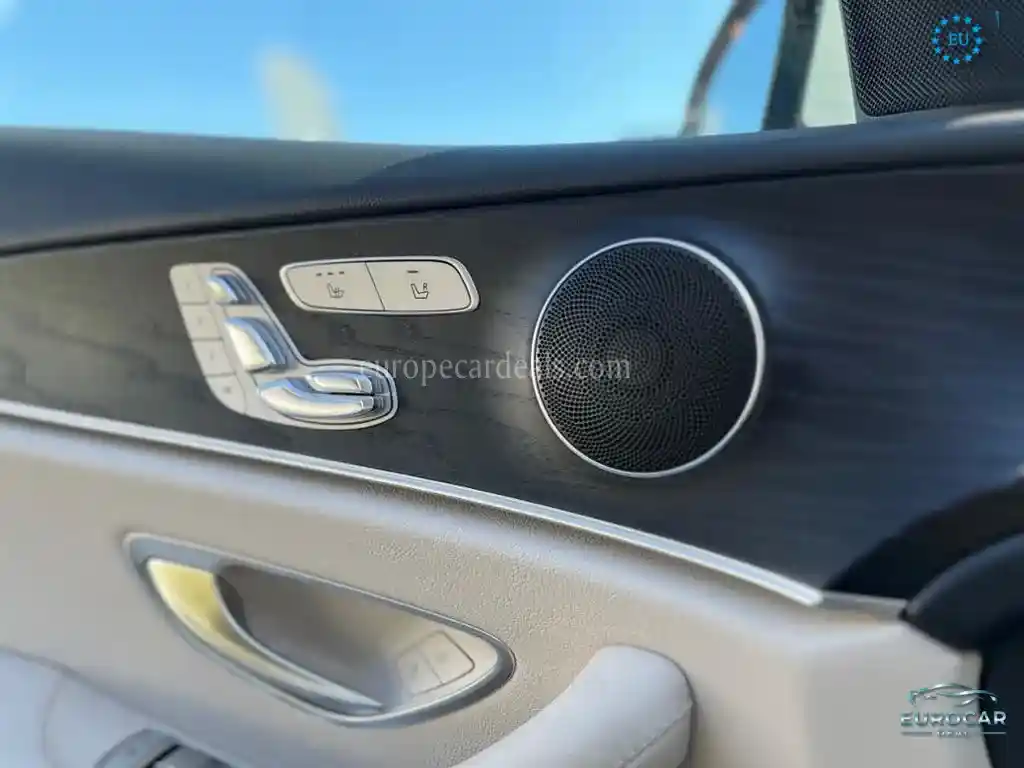 Mercedes-Benz E 400