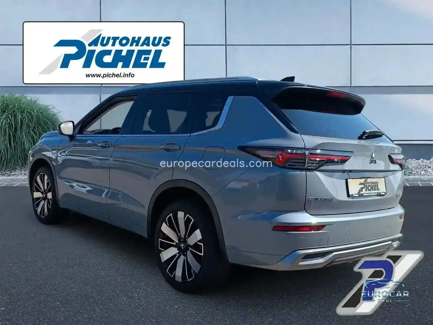 Mitsubishi Plug-in Hybrid Outlander