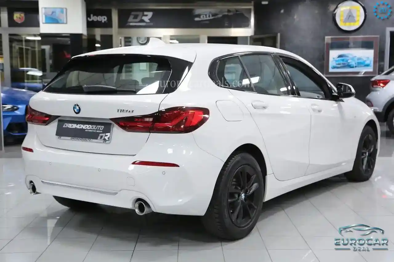 BMW 118