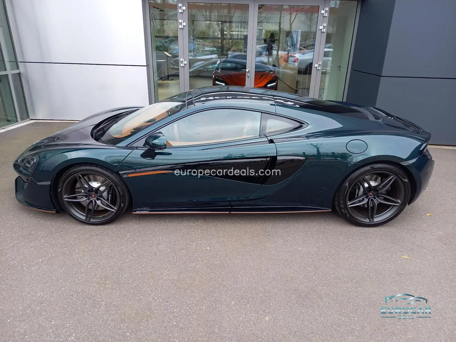 McLaren 570GT