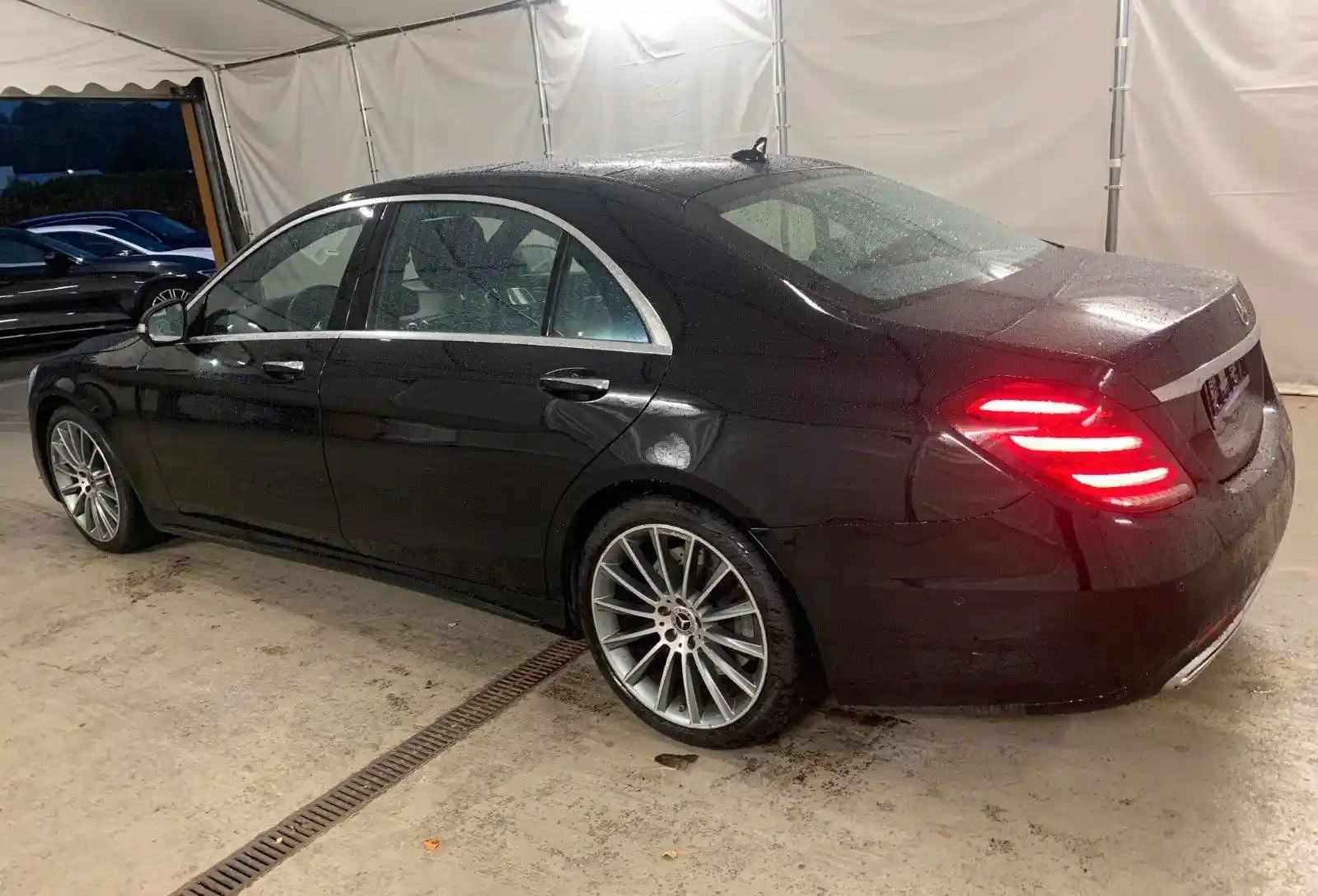 Mercedes-Benz S 560