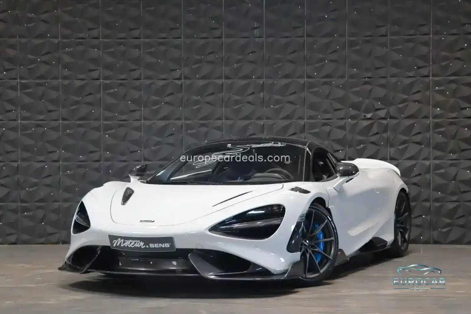 McLaren 765LT