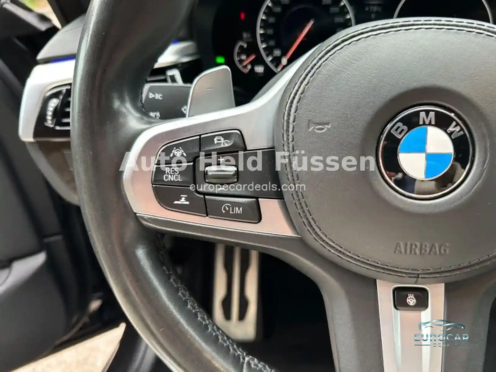 BMW M550