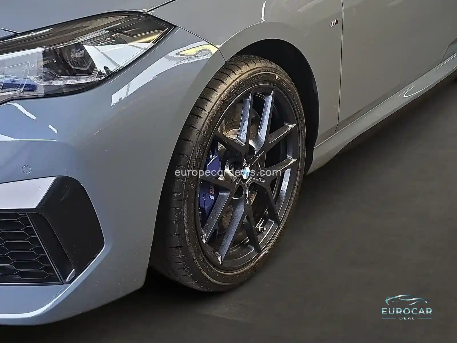 BMW M235