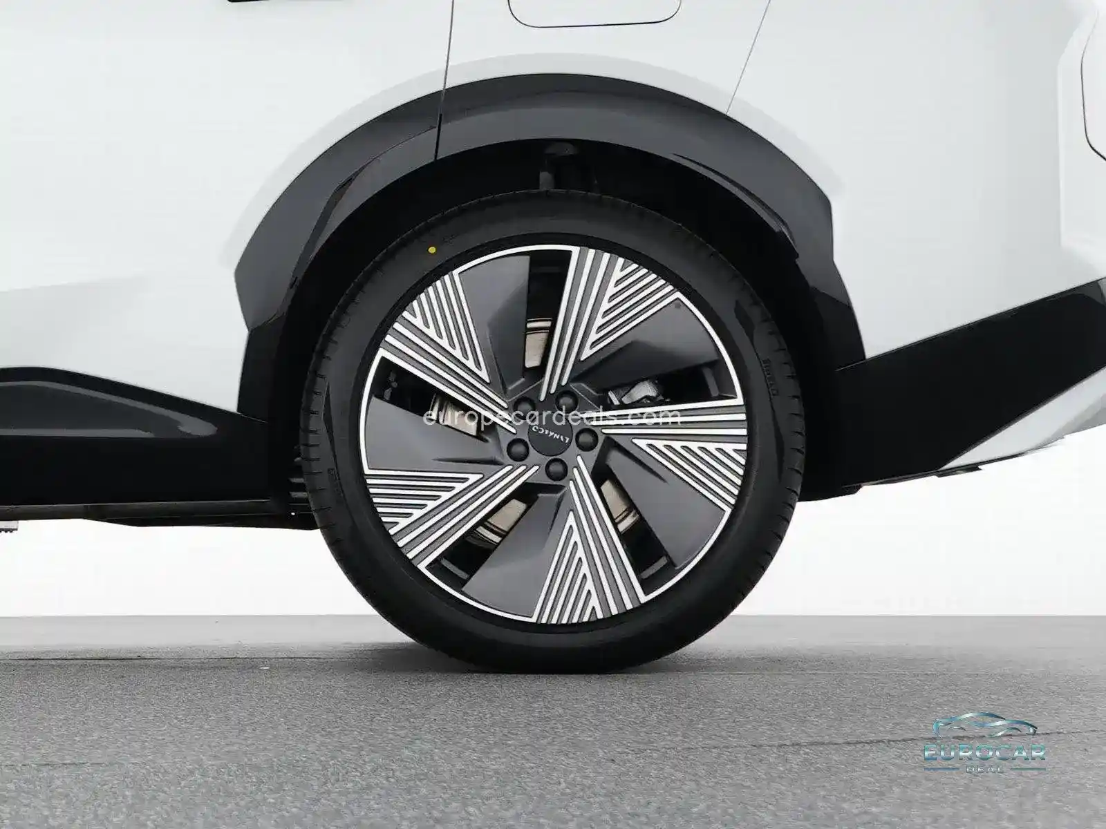 Lynk&Co 08