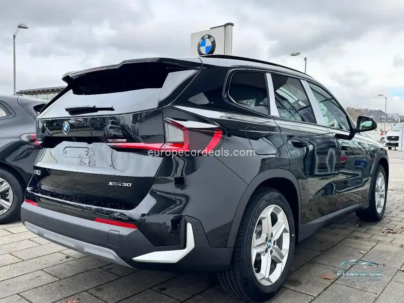 BMW iX1