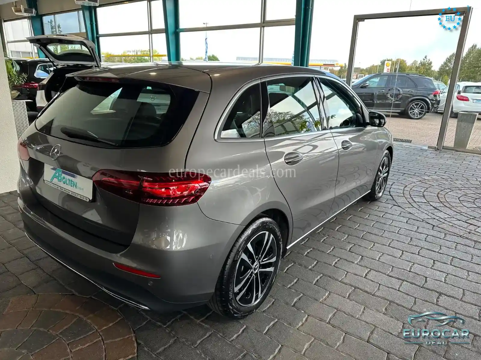 Mercedes-Benz B 200