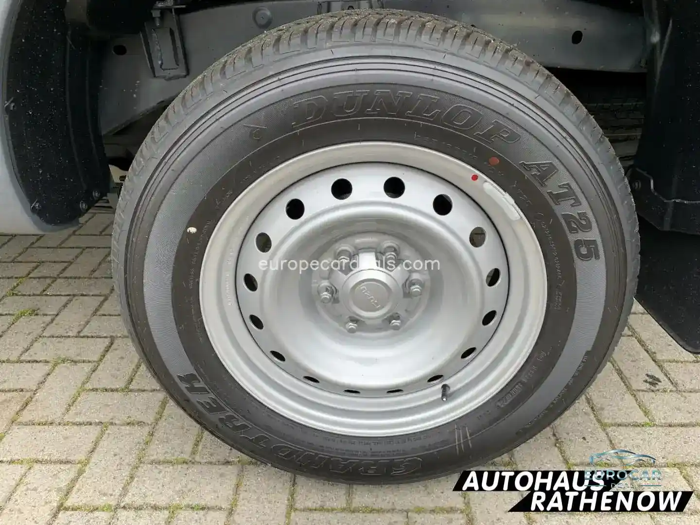 Double Cab 4WD L Allrad EU6e Totwinkelassi