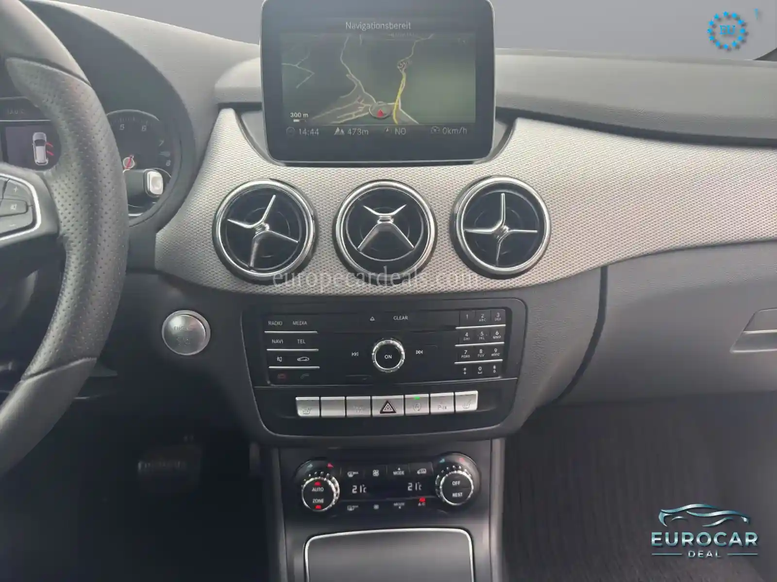 Mercedes-Benz B 200