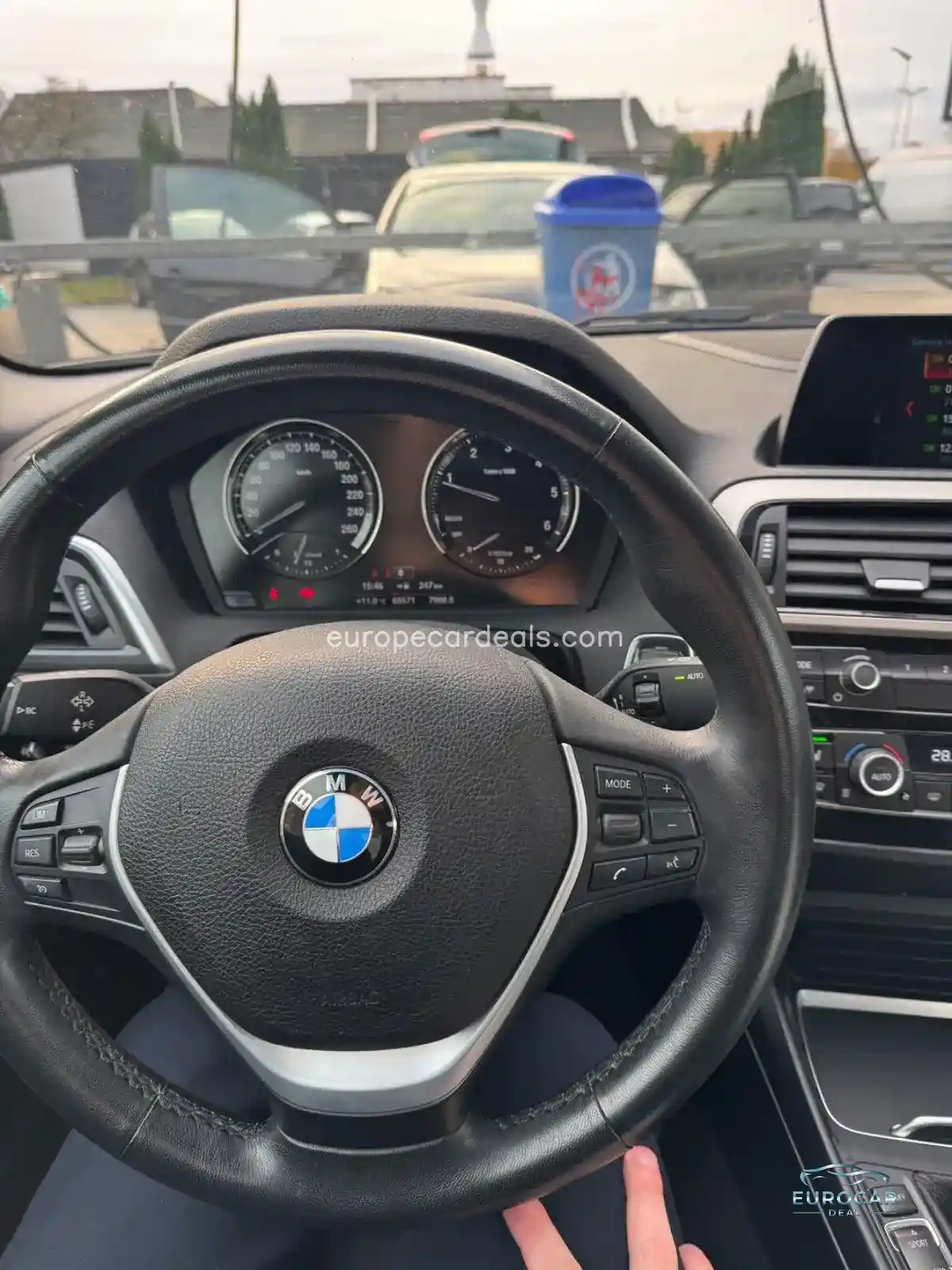 BMW 218