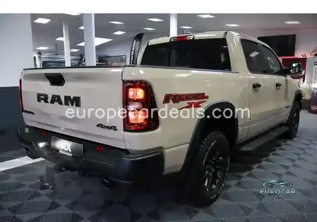 Dodge RAM