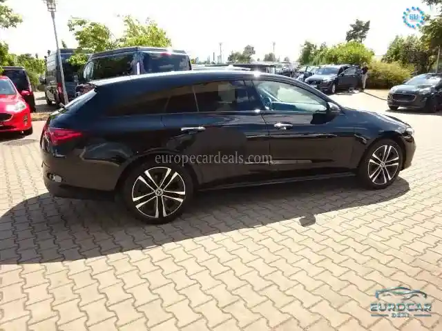Mercedes-Benz CLA 200 Shooting Brake