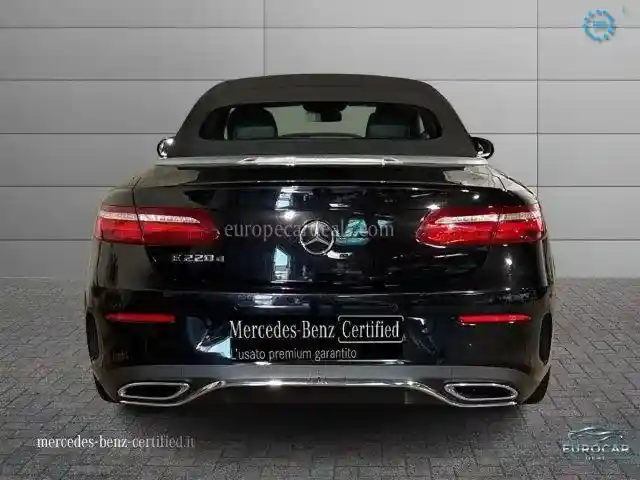 Mercedes-Benz E 220
