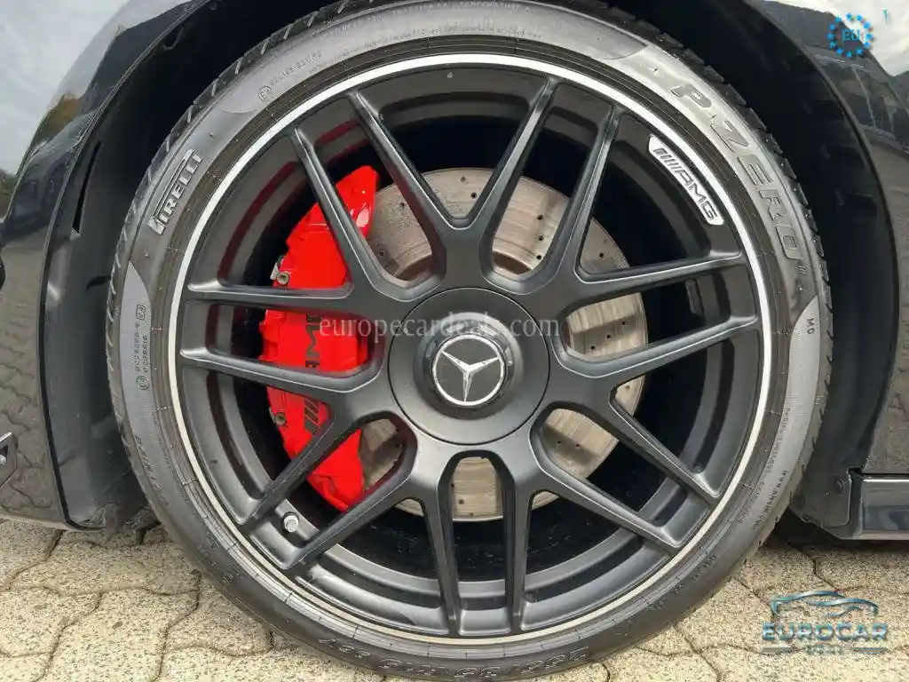 Mercedes-Benz CLA 45 AMG Shooting Brake