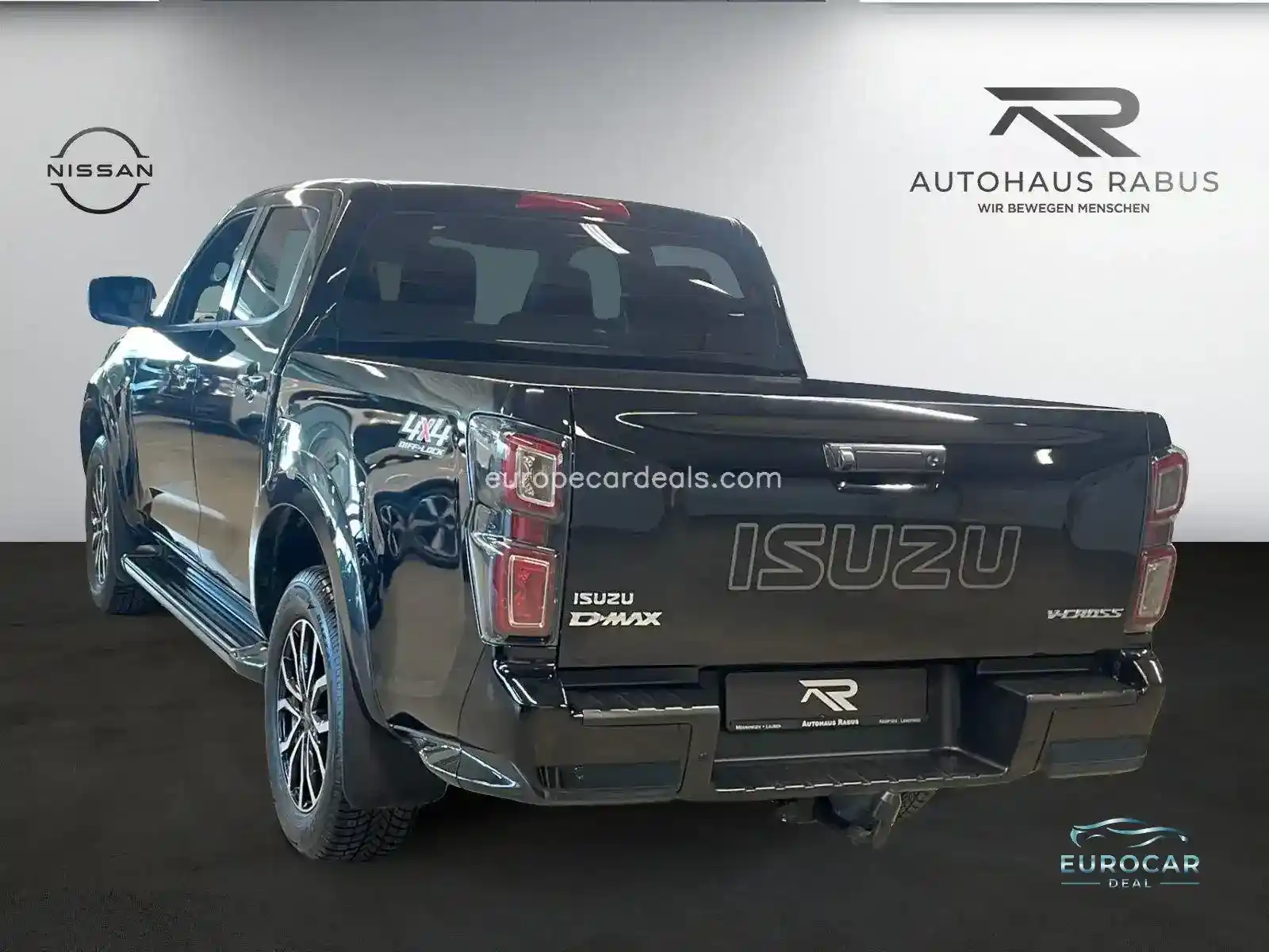 DoubleCab 4WD AT V-Cross Kam SHZ AHK Apple