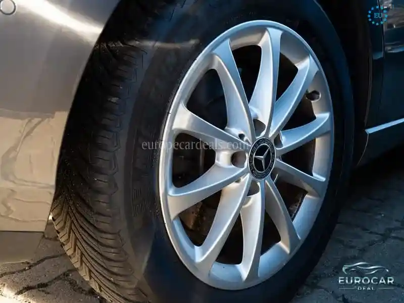 Mercedes-Benz B 250