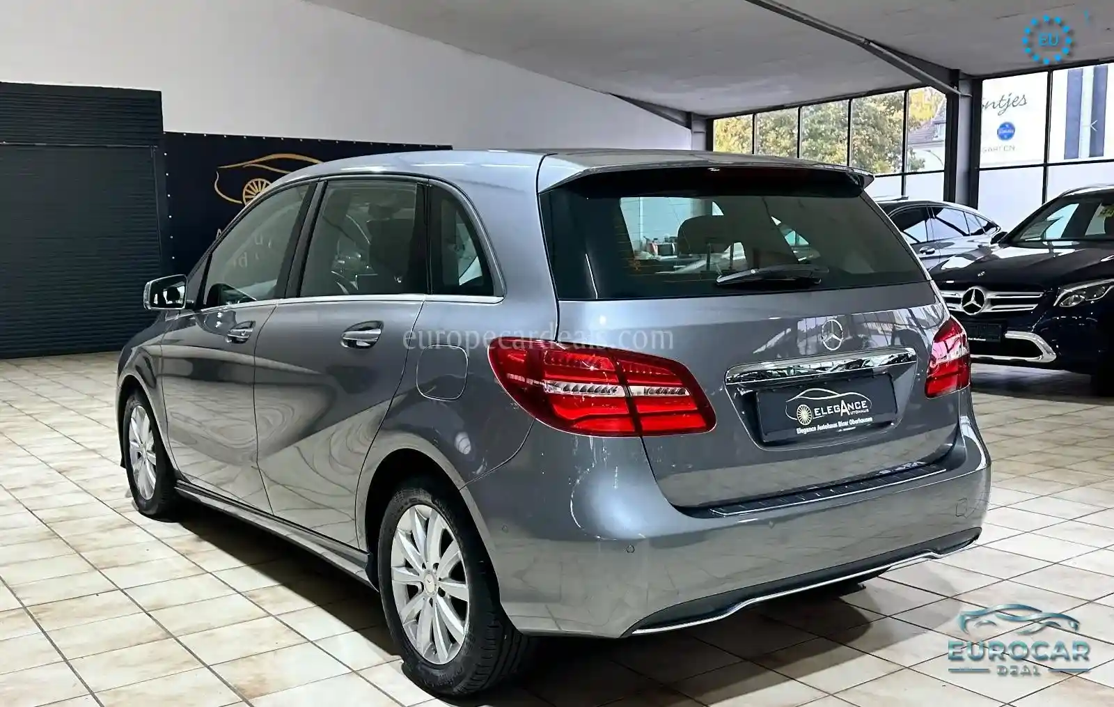 Mercedes-Benz B 220