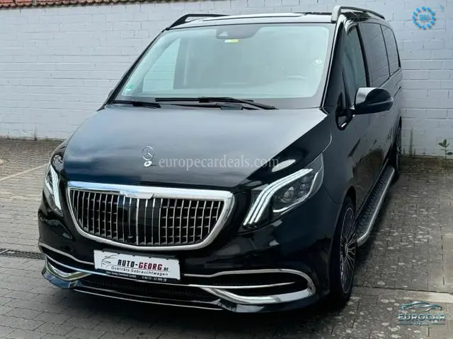 Mercedes-Benz V 220