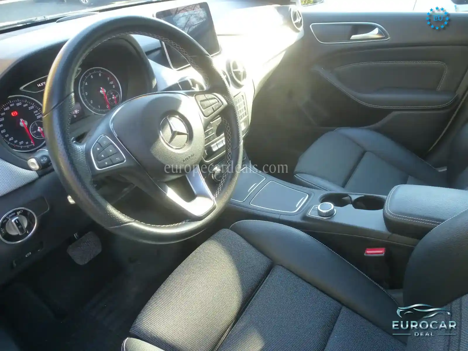 Mercedes-Benz B 200