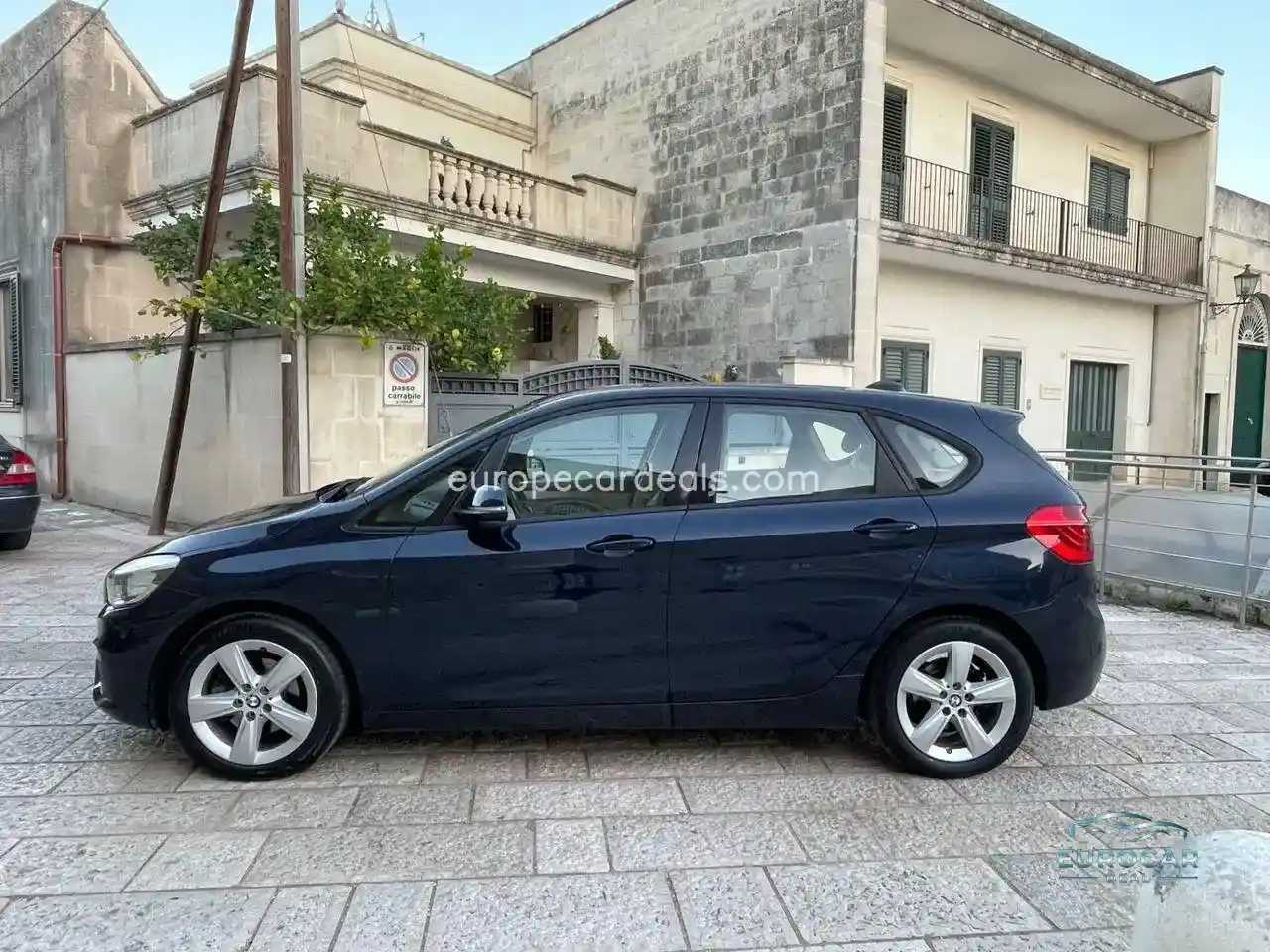 BMW 218