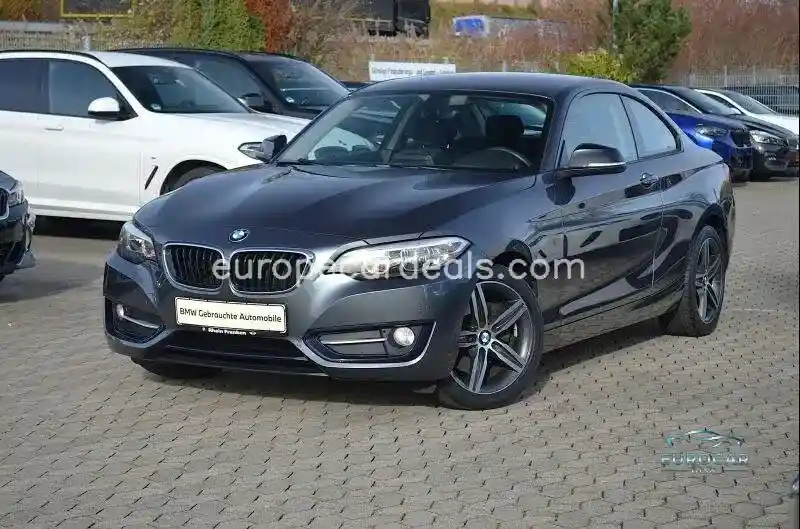 BMW 220