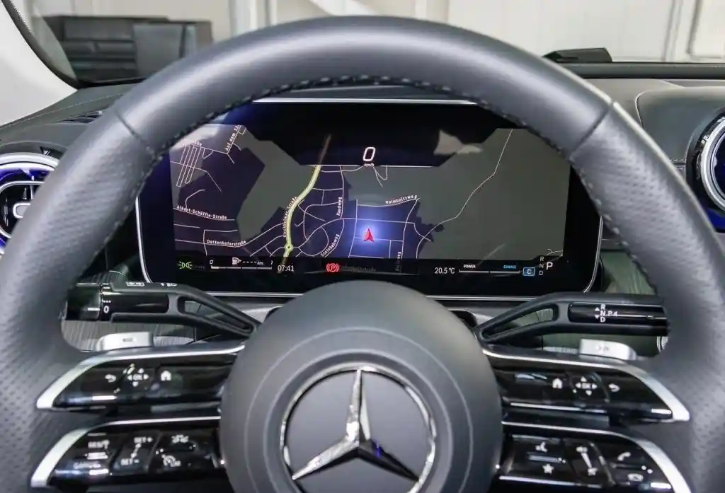 Mercedes-Benz CLE 300