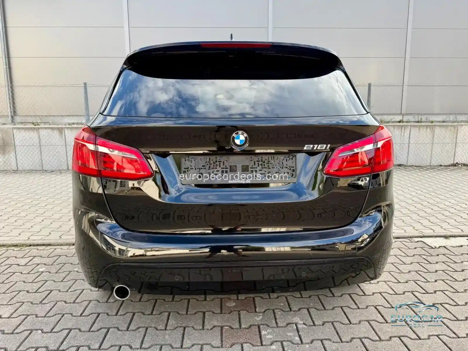 BMW 218