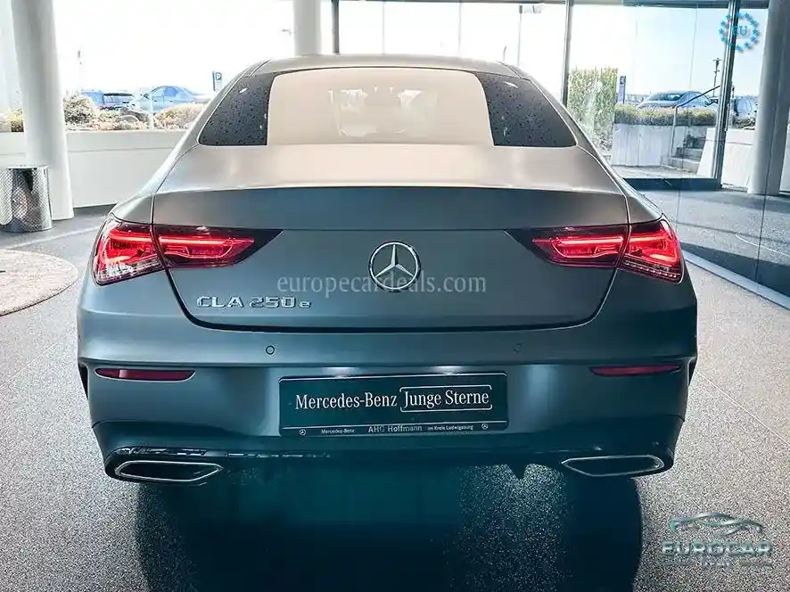 Mercedes-Benz CLA 250