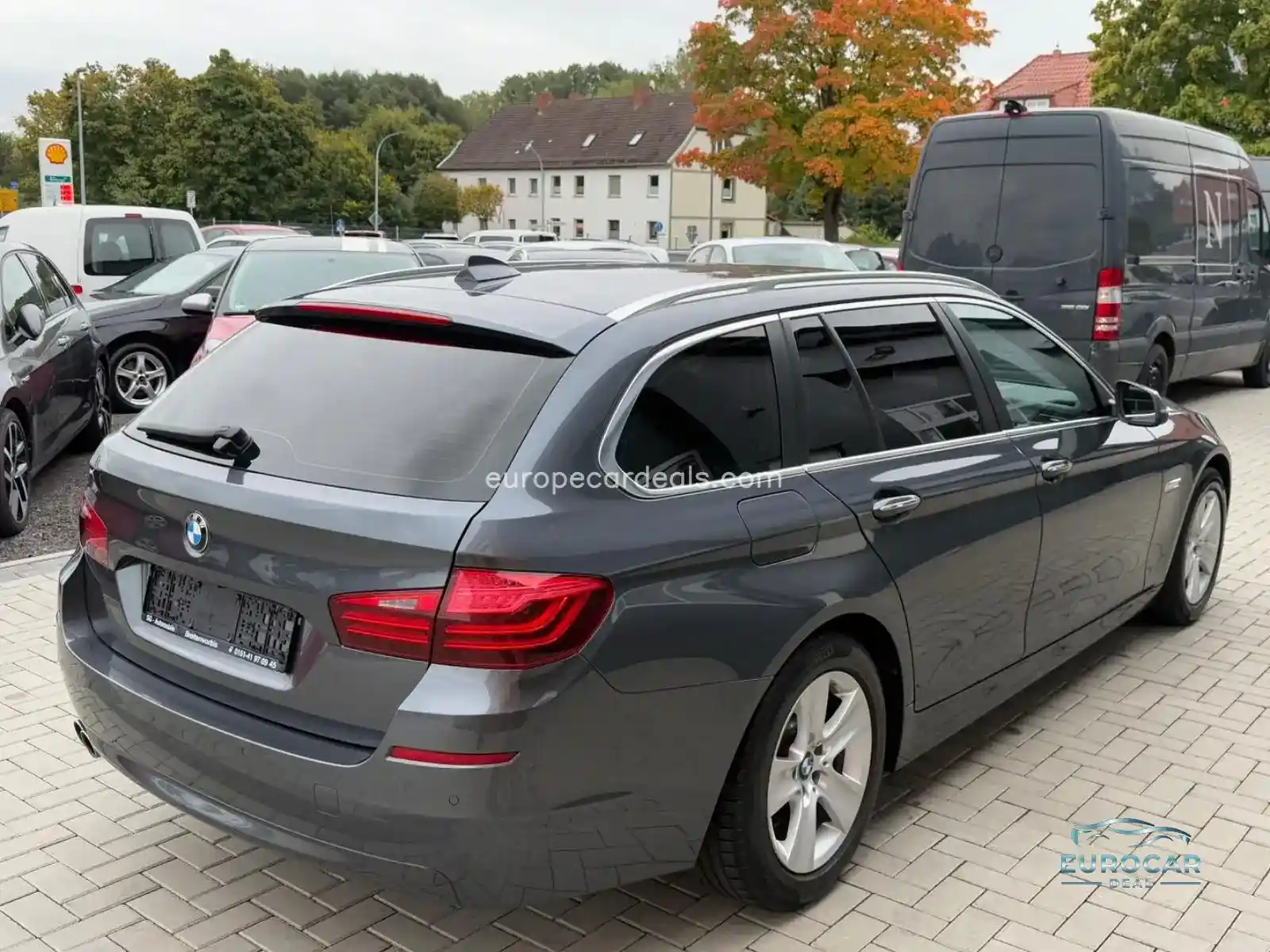 BMW 520