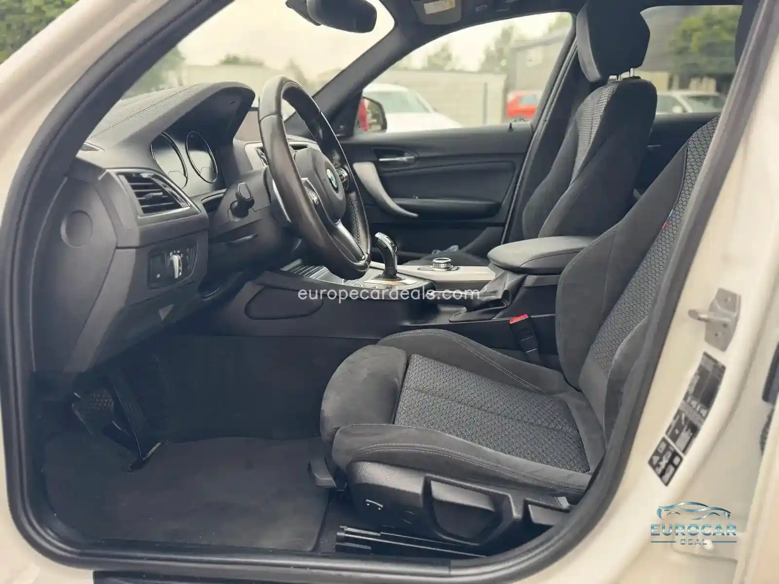 BMW M140i