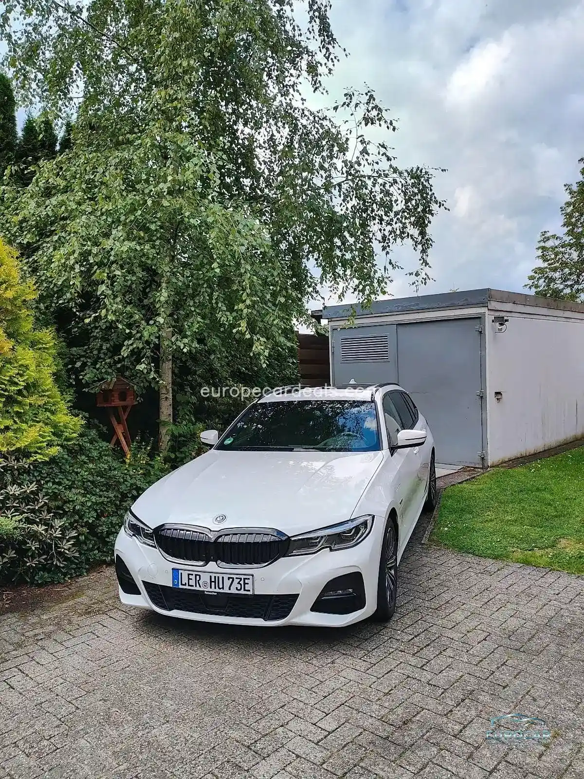 BMW 330