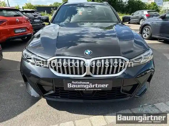 BMW 330