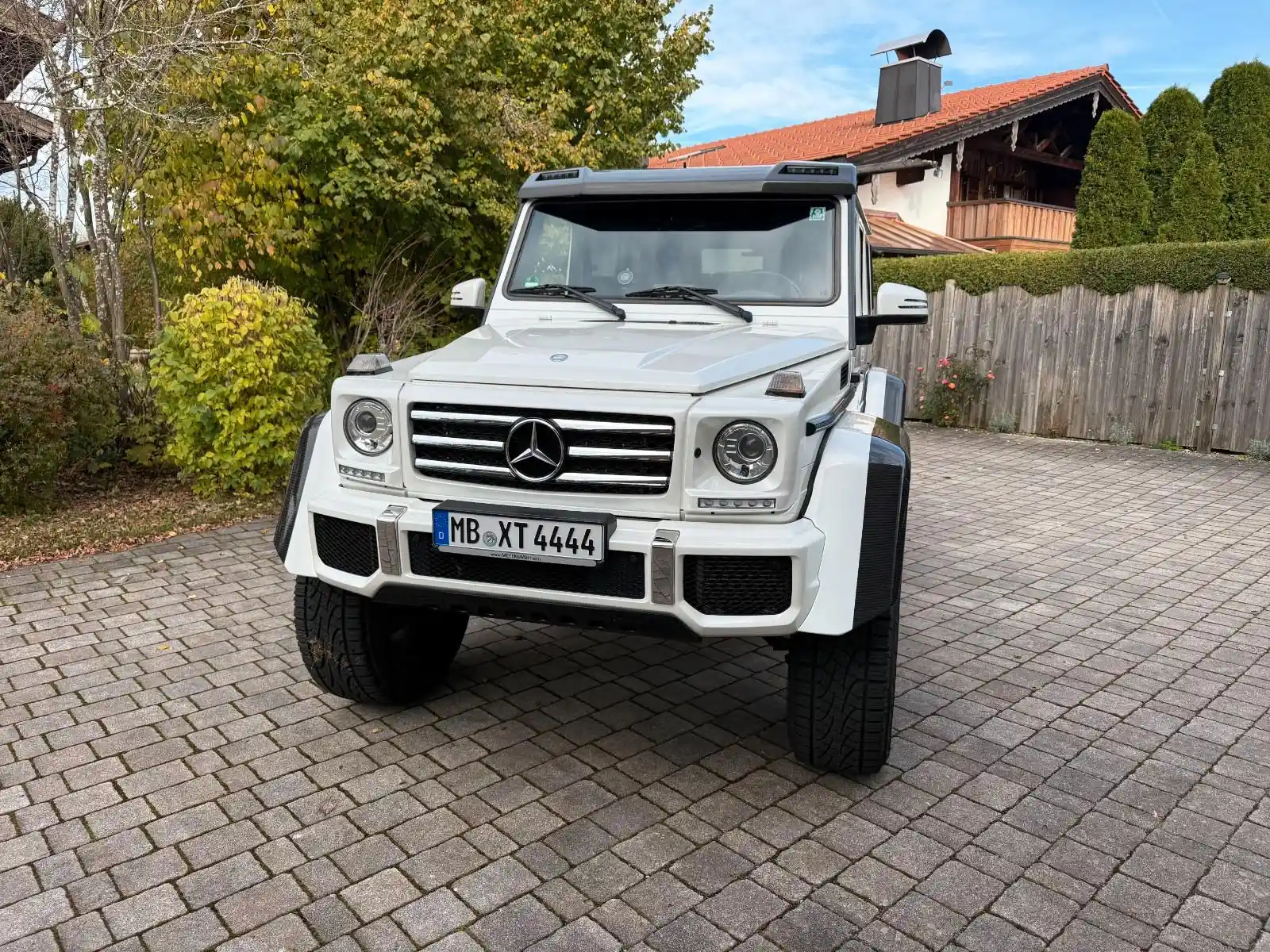 Mercedes-Benz G 500