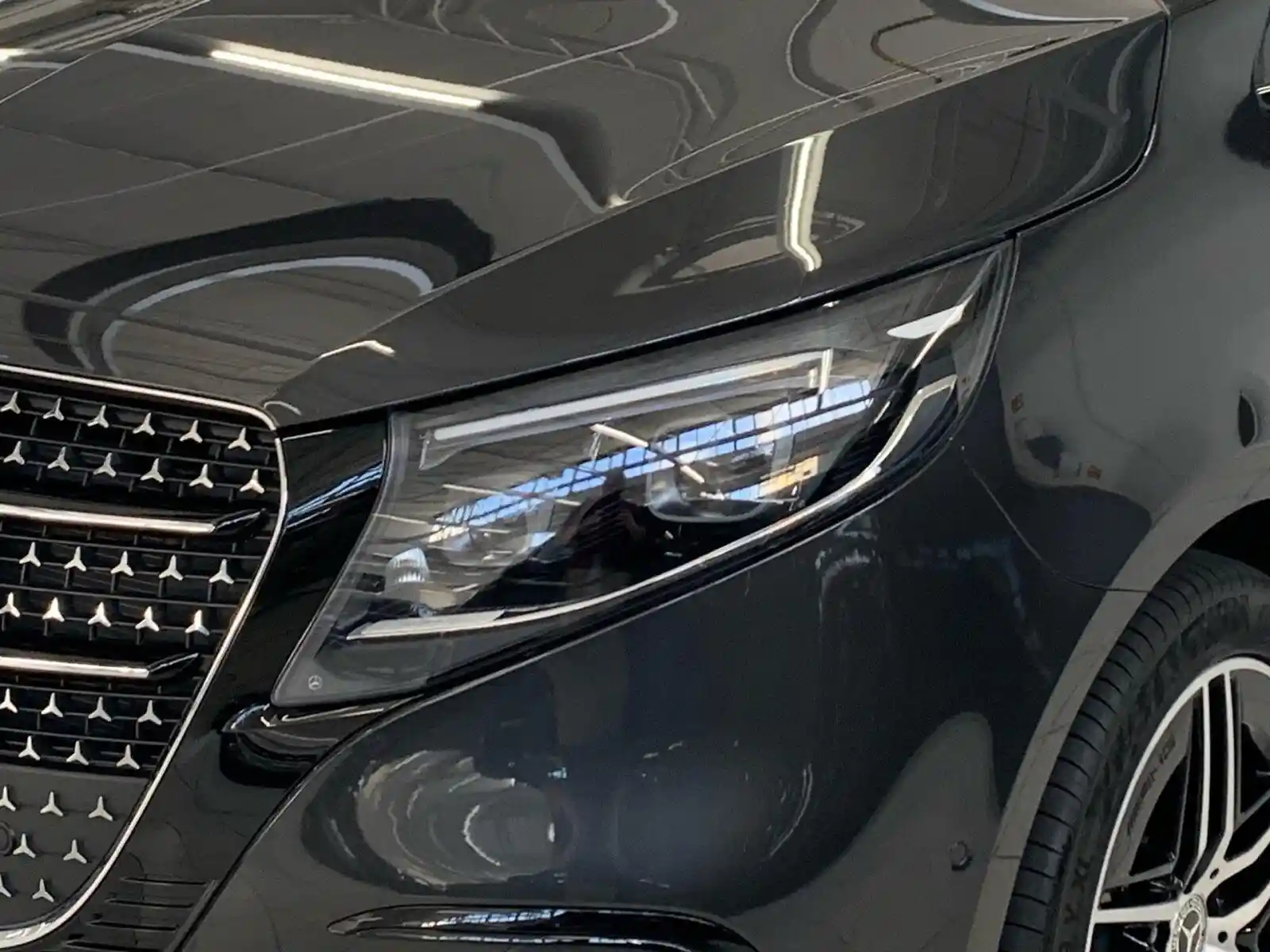 Mercedes-Benz V 250