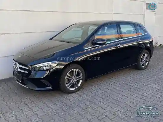 Mercedes-Benz B 160